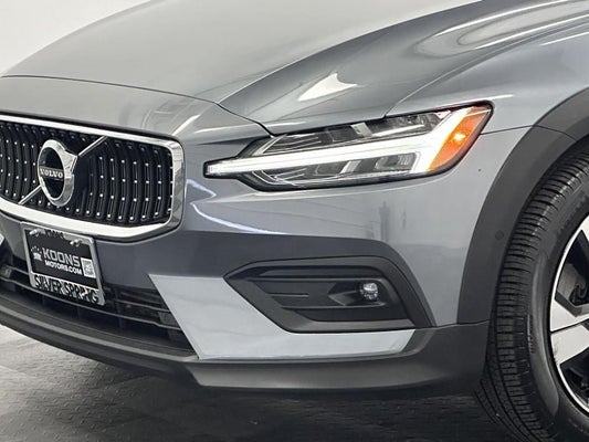 2021 Volvo V60 Cross Country T5 in Silver Spring, MD - Koons of Silver Spring
